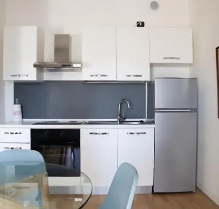 Grande Monolocale Con Parcheggio Interrato Incluso *