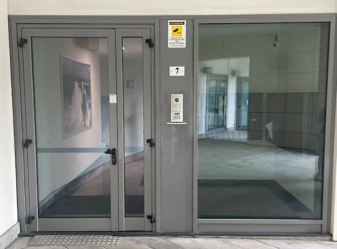 Grande Monolocale Con Parcheggio Interrato Incluso * Genova