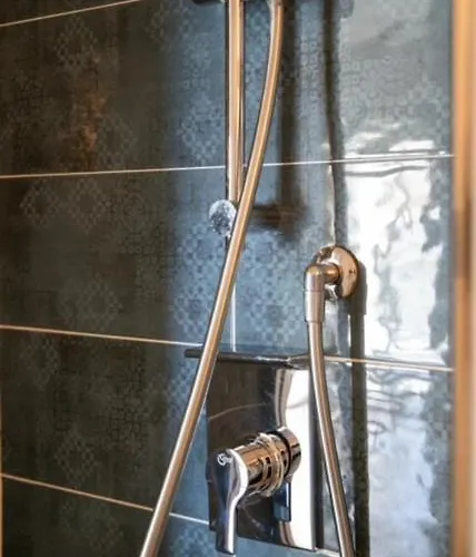 Grande Monolocale Con Parcheggio Interrato Incluso Apartment